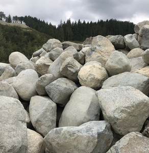 GRANITE BOULDERS Hard rock